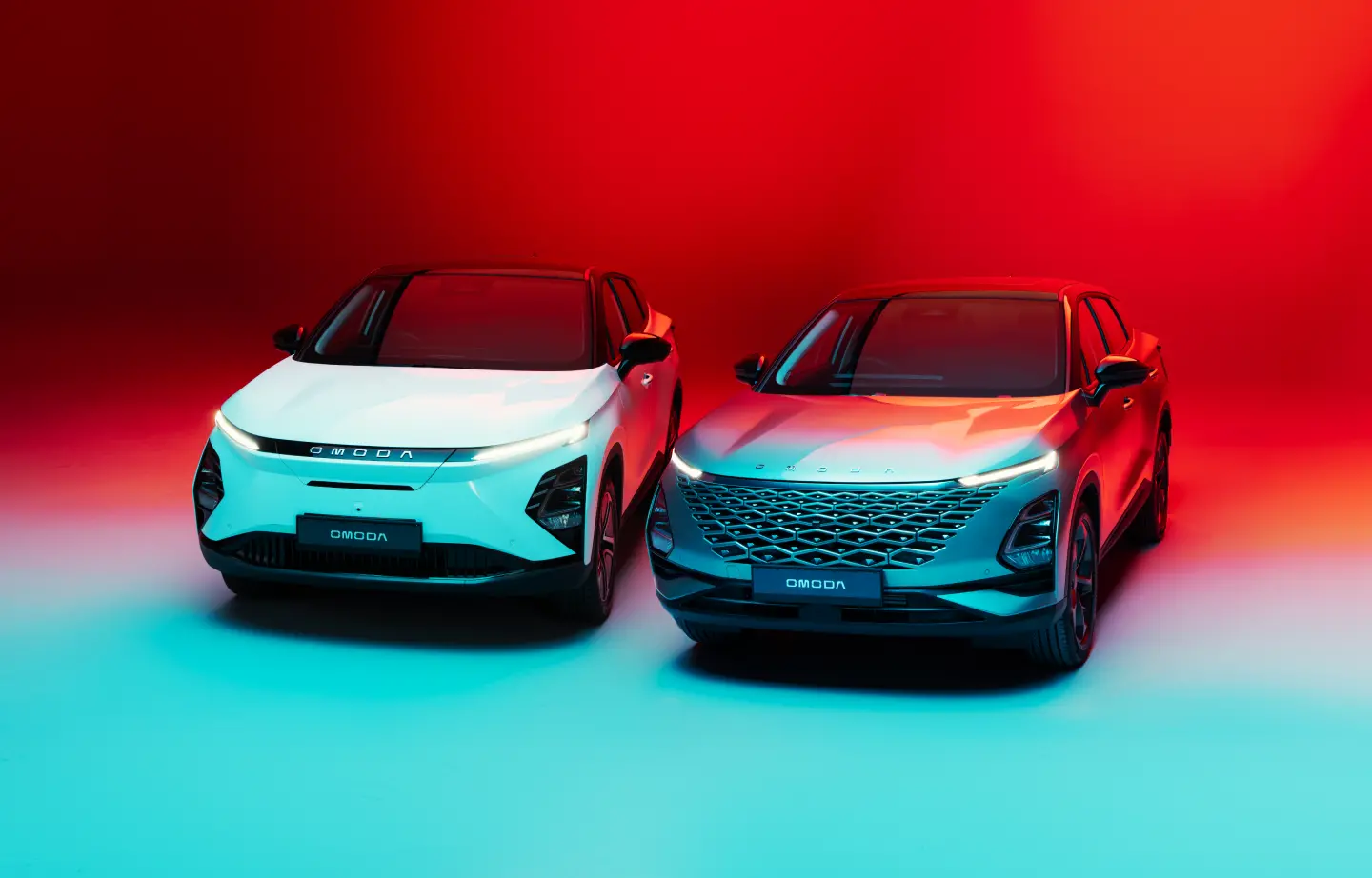 Two OMODA cars in a red and green background