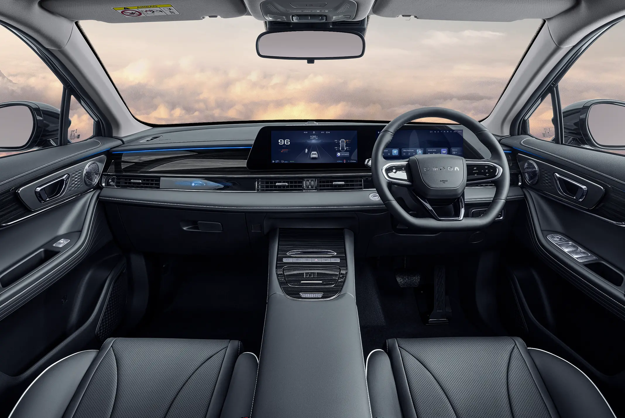 POV shot of the inside of the OMODA 5 SHS-H SUV
